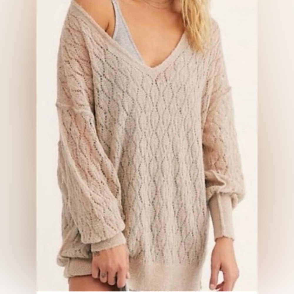 NWT FREE PEOPLE SAY HELLO SWEATER TAUPE MEDIUM